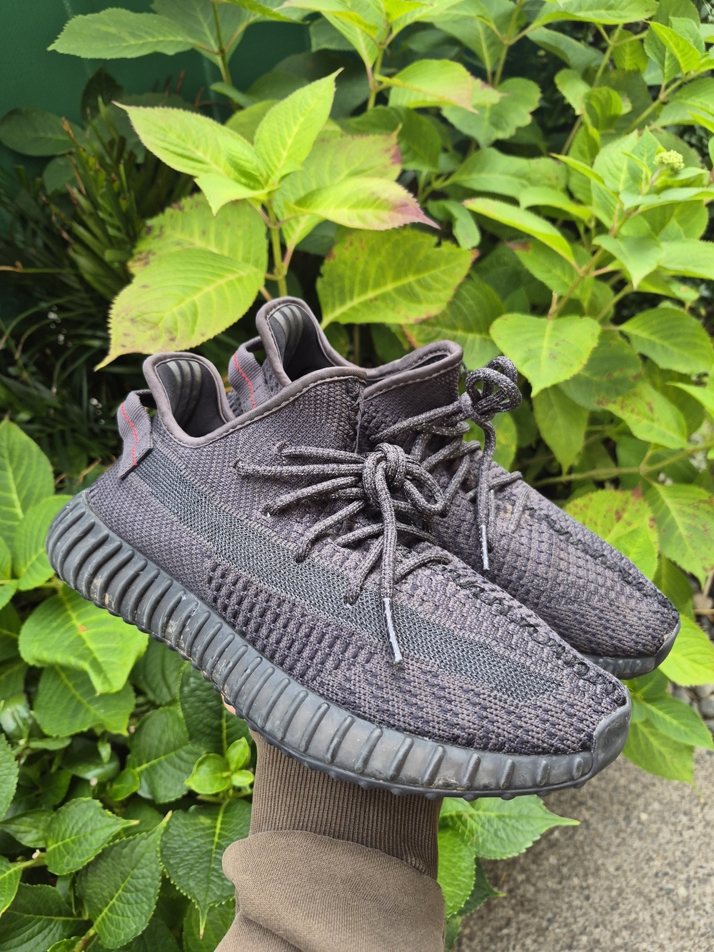Yeezy Boost 350 V2 Triple Black Knit Sneakers